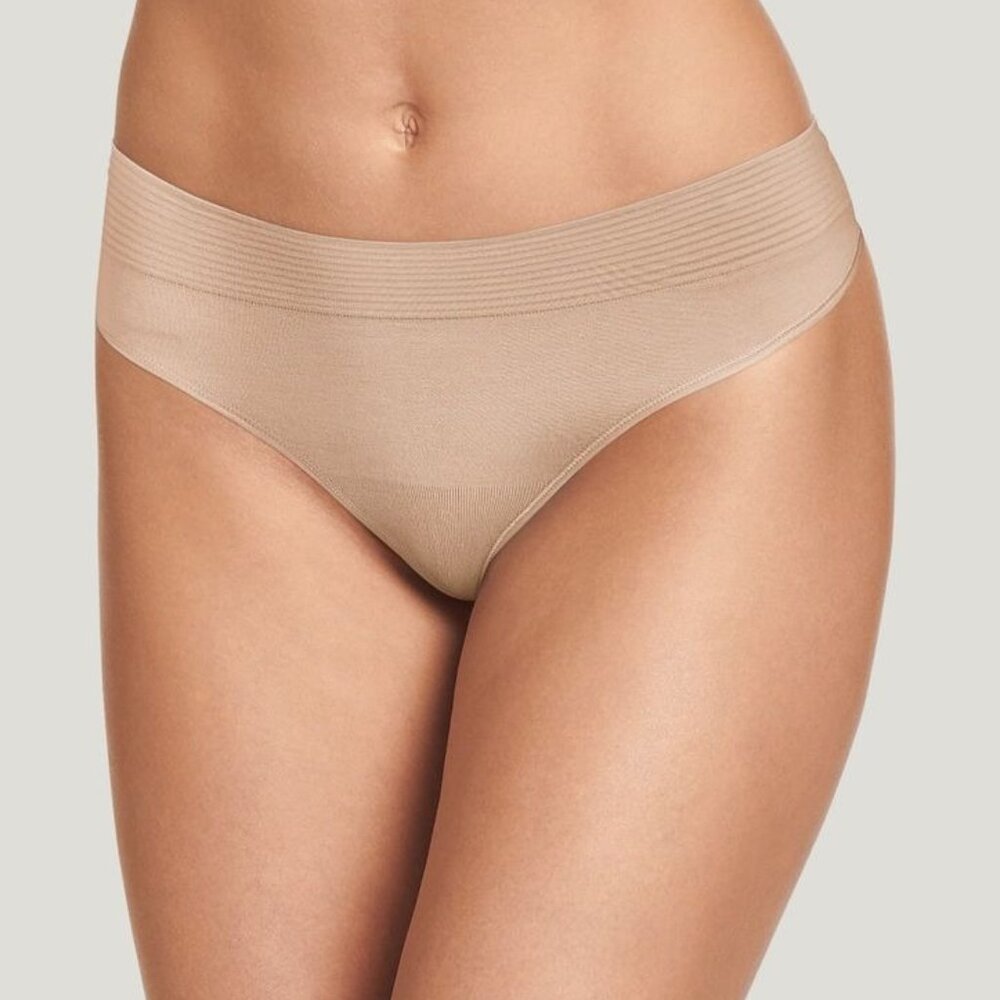 NWT Jockey Pack of 5 Sz XXL (9) Natural Beauty Seamfree Thong Light